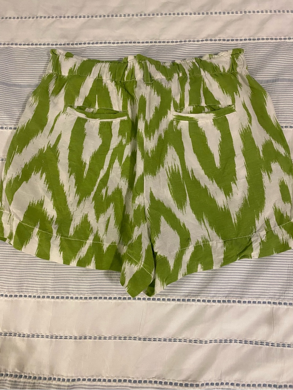 Anthropologie Green and White Tie-Waist High-Waist Shorts - Picture 2 of 8
